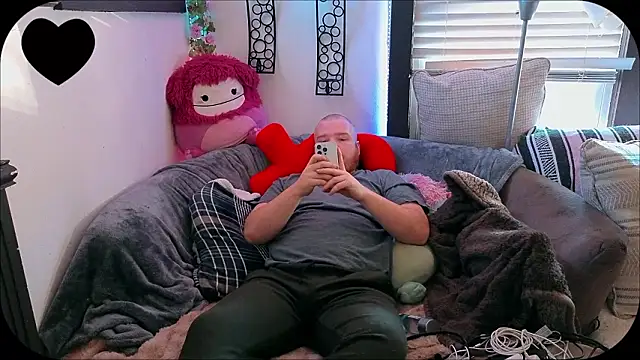 Snapshot of tokelahoman chatting on February 15, 6:59 pm tokelahoman online show from February 15, 6:59 pm