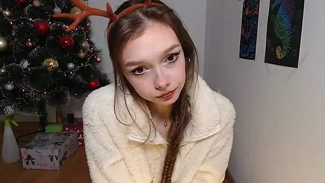 Snapshot of Michelle_Melnss chatting on December 26, 3:06 am Michelle Melnss online show from December 26, 3:06 am