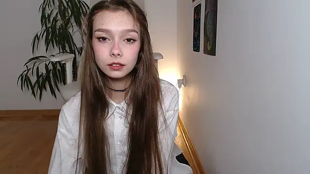 Snapshot of Michelle_Melnss chatting on January 15, 5:29 am Michelle Melnss online show from January 15, 5:29 am