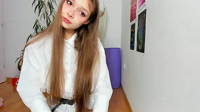 Snapshot of Michelle_Melnss chatting on March 2, 10:48 pm Michelle Melnss online show from March 2, 10:48 pm