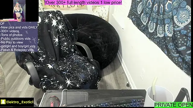 Snapshot of ElektraExotic chatting on January 7, 8:06 am ElektraExotic online show from January 7, 8:06 am