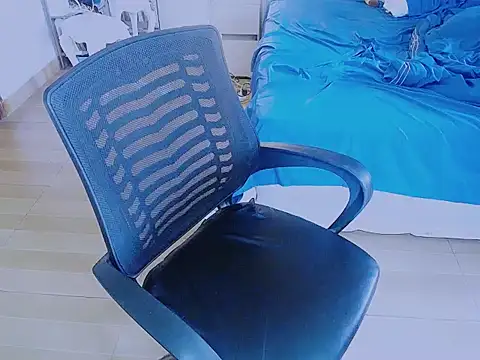 Makemypussysquirt-tsunami online show from March 13, 7:48 am