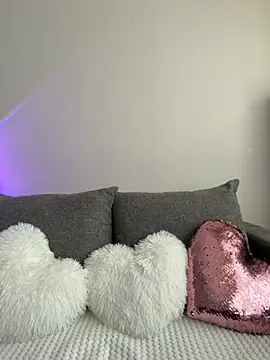 BarbieXs online show from May 16, 8:55 am