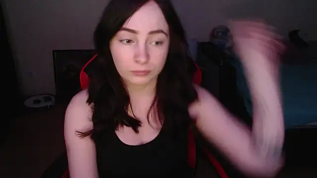 Laralianna online show from March 9, 2:15 am