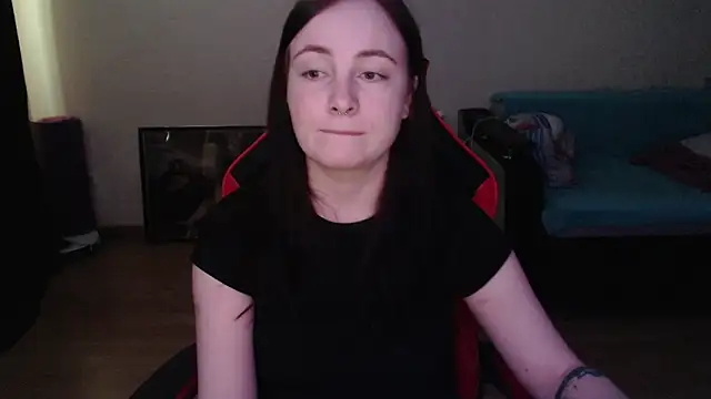 Laralianna online show from April 3, 12:03 pm