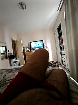 Snapshot of MysterBearMG chatting on December 25, 1:51 pm MysterBearMG online show from December 25, 1:51 pm