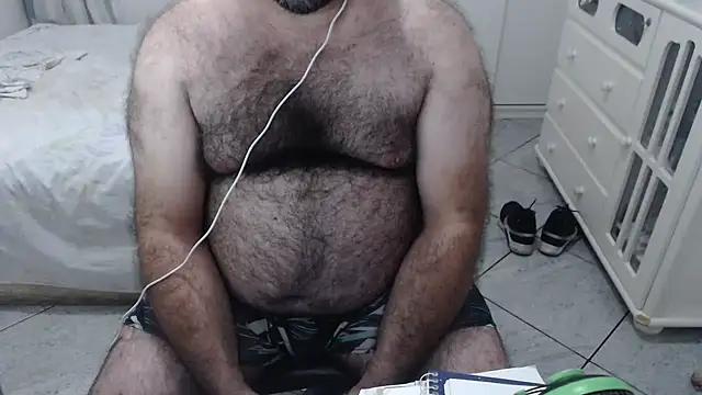 Snapshot of MysterBearMG chatting on February 15, 2:37 am MysterBearMG online show from February 15, 2:37 am