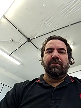 Snapshot of MysterBearMG chatting on September 17, 11:45 am MysterBearMG online show from September 17, 11:45 am