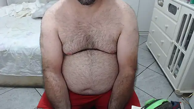 Snapshot of MysterBearMG chatting on November 1, 11:07 pm MysterBearMG online show from November 1, 11:07 pm