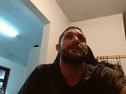 Snapshot of surfdog_95 chatting on November 3, 8:54 pm surfdog 95 online show from November 3, 8:54 pm