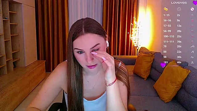  Mia Adams online show from November 11, 8:14 am