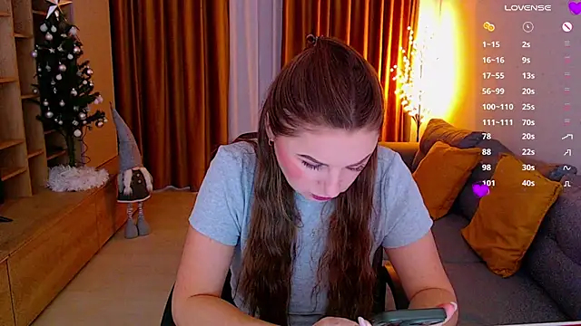  Mia Adams online show from December 16, 7:24 am