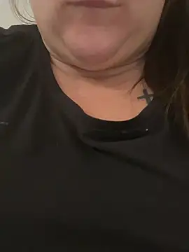 Snapshot of sweeti_Em chatting on January 9, 7:18 pm sweeti Em online show from January 9, 7:18 pm
