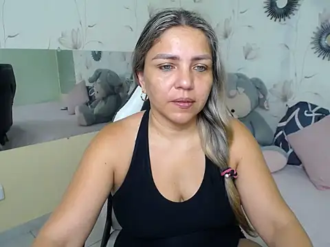 cum bigass online show from November 21, 11:53 am