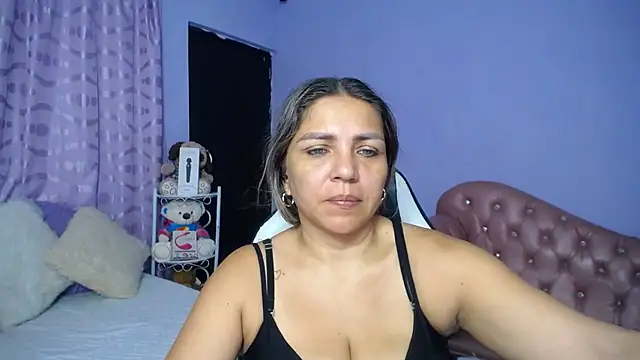 cum bigass online show from January 15, 12:10 pm