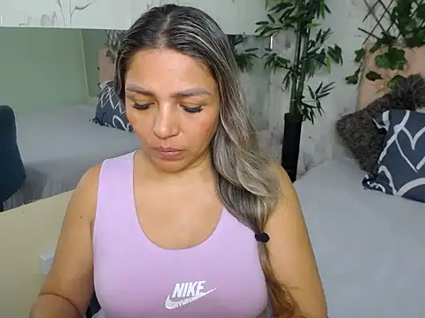 cum bigass online show from May 16, 12:26 pm