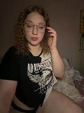 EmmieRae online show from January 10, 3:19 am