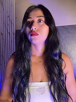 Valentinne z online show from April 3, 6:55 am