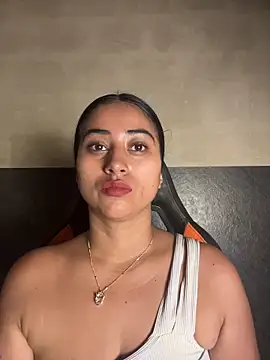 Valentinne z online show from May 14, 9:49 am