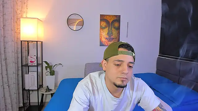 alejandro calderon1 online show from May 14, 2:18 am