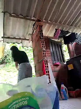 Hannah-grace online show from January 5, 2:30 pm