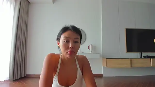 keiko hot online show from February 1, 3:05 am