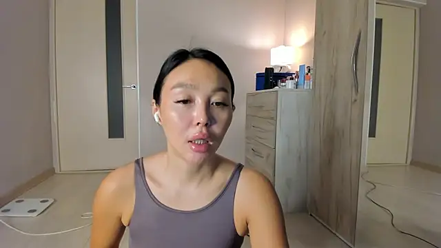 keiko hot online show from May 12, 3:03 am
