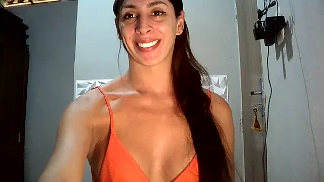 AlexiaDuucan online show from May 4, 5:42 pm