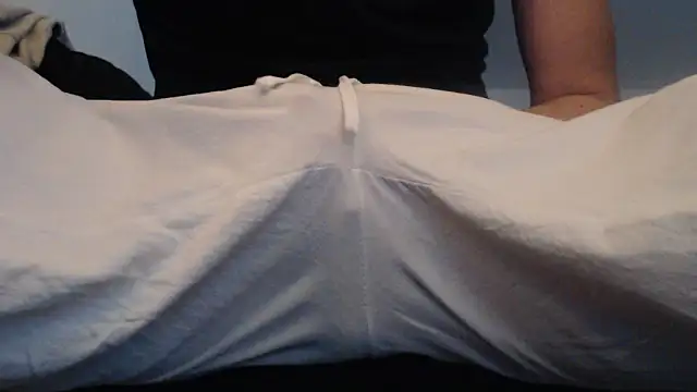 Snapshot of herver67 chatting on February 5, 3:49 pm herver67 online show from February 5, 3:49 pm