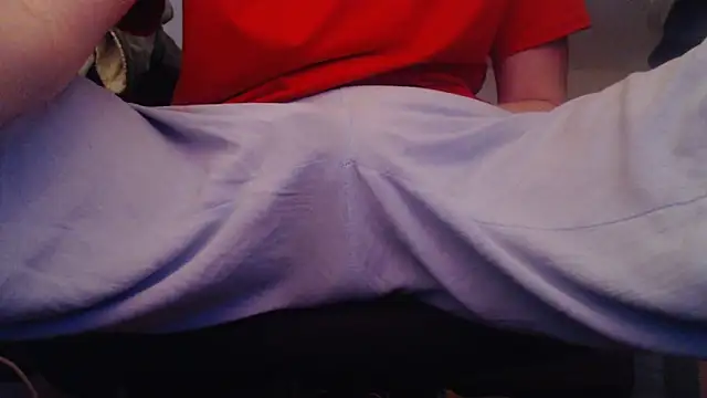 Snapshot of herver67 chatting on February 26, 8:52 pm herver67 online show from February 26, 8:52 pm