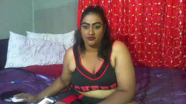 Snapshot of EROTICNAWTY2 chatting on October 27, 11:41 pm EROTICNAWTY2 online show from October 27, 11:41 pm