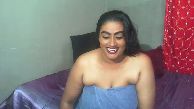 Snapshot of EROTICNAWTY2 chatting on November 27, 12:35 am EROTICNAWTY2 online show from November 27, 12:35 am