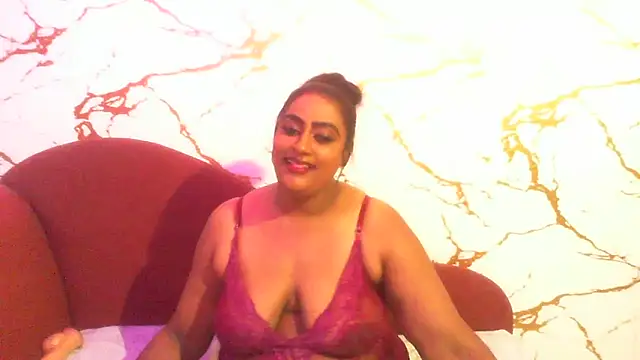 Snapshot of EROTICNAWTY2 chatting on March 15, 10:38 pm EROTICNAWTY2 online show from March 15, 10:38 pm