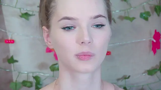 Snapshot of GentleRossi chatting on October 8, 3:20 pm GentleRossi online show from October 8, 3:20 pm