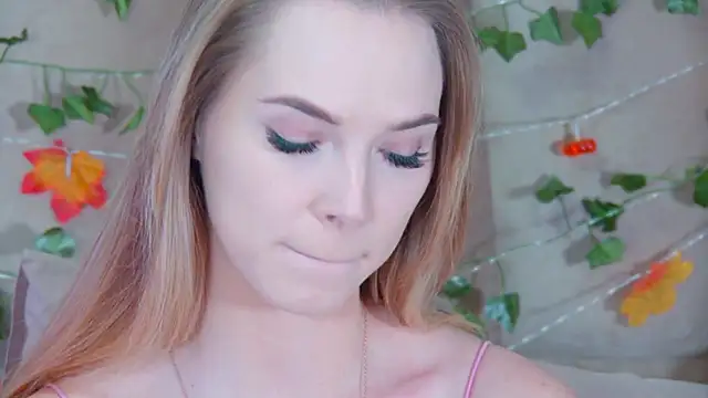 Snapshot of GentleRossi chatting on October 12, 9:36 pm GentleRossi online show from October 12, 9:36 pm