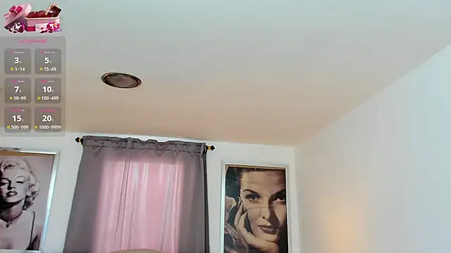 Snapshot of Beautyari_ chatting on October 1, 12:22 pm Beautyari online show from October 1, 12:22 pm