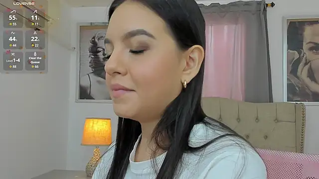 Snapshot of Beautyari_ chatting on October 10, 12:15 pm Beautyari online show from October 10, 12:15 pm