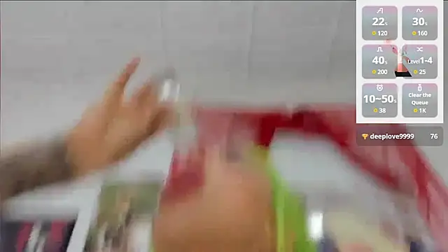 Snapshot of sophia_dirty chatting on April 4, 11:46 pm sophia dirty online show from April 4, 11:46 pm