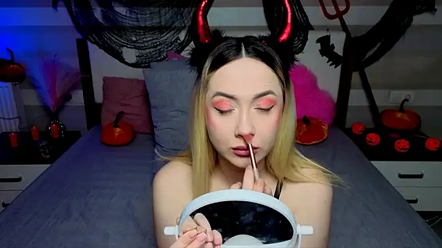 AriaSugar online show from October 30, 5:31 am