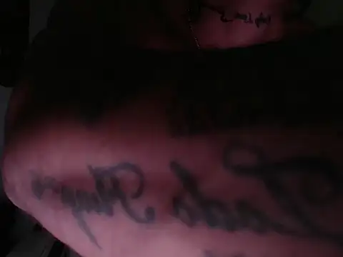 Snapshot of xxxtreme_master7 chatting on July 19, 1:20 am xxxtreme master7 online show from July 19, 1:20 am