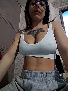 Snapshot of BoccadiFata chatting on February 26, 6:56 am BoccadiFata online show from February 26, 6:56 am