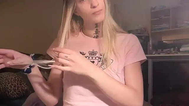 kittyxexx online show from July 21, 2:58 am