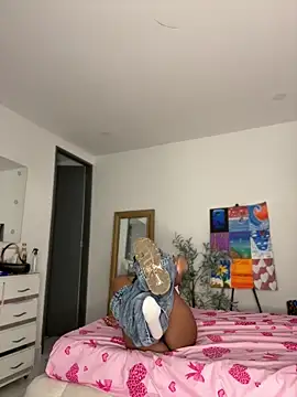 stormyy  online show from May 5, 1:24 am