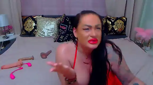BustyVicky online show from December 7, 1:25 am