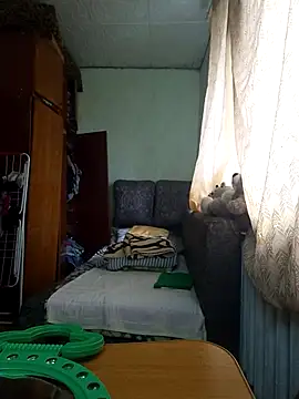 Snapshot of BustyBlond chatting on October 18, 6:48 am BustyBlond online show from October 18, 6:48 am