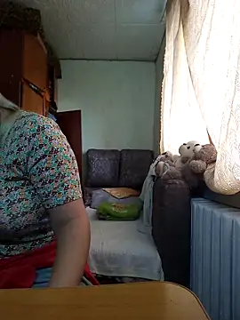 Snapshot of BustyBlond chatting on October 23, 4:56 am BustyBlond online show from October 23, 4:56 am