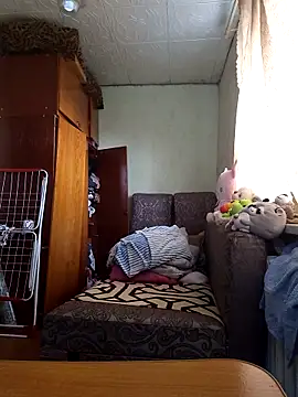 BustyBlond online show from March 26, 5:46 am