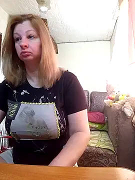 BustyBlond online show from May 10, 4:39 am