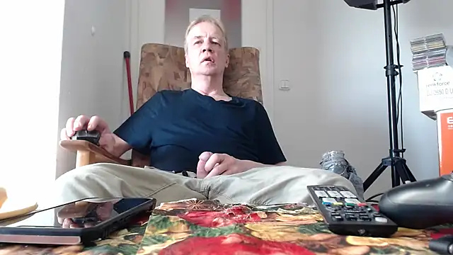 Cordt27 online show from May 24, 6:02 pm