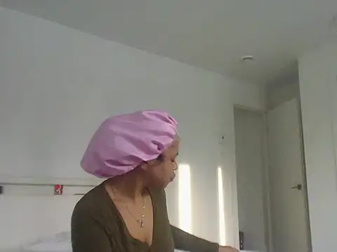 RuggyRackz online show from December 6, 7:45 pm